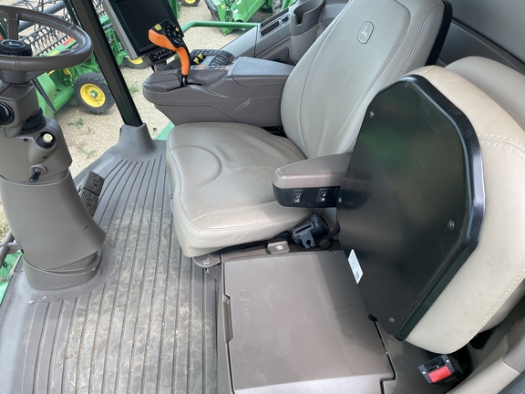 2023 John Deere S780 Combine