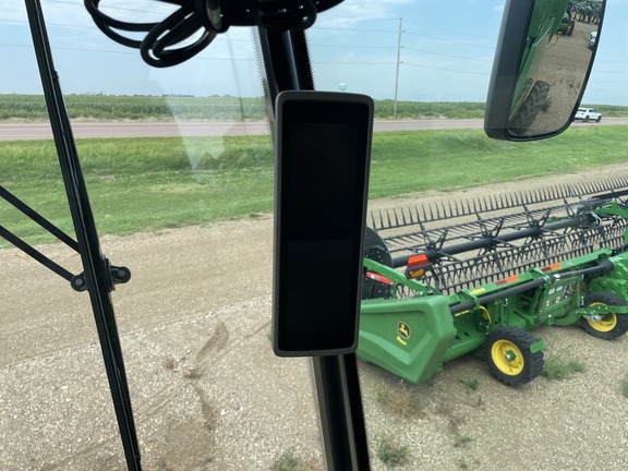 2023 John Deere S780 Combine