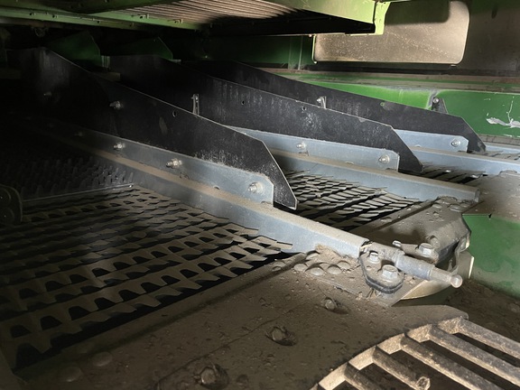 2023 John Deere S780 Combine