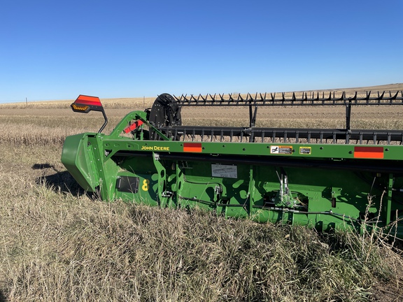 2022 John Deere RD40F Header Combine