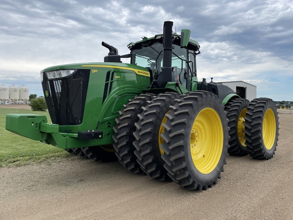 2022 John Deere 9R 590 Tractor 4WD