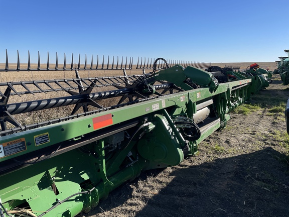 2023 John Deere RD40F Header Combine