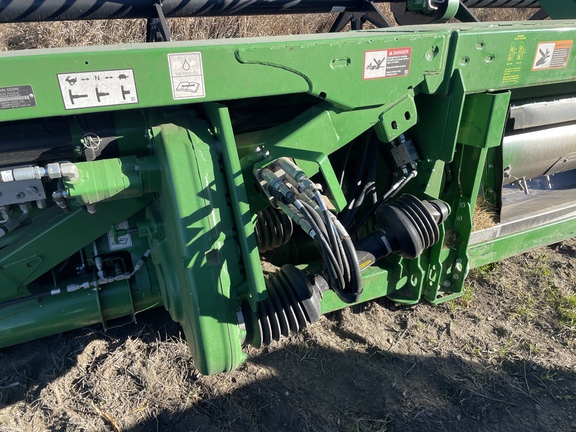 2023 John Deere RD40F Header Combine