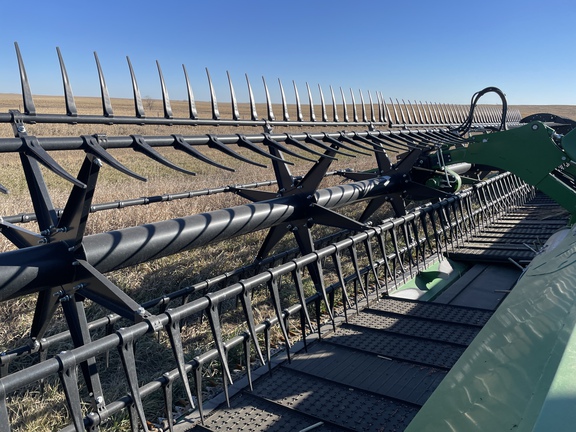 2023 John Deere RD40F Header Combine