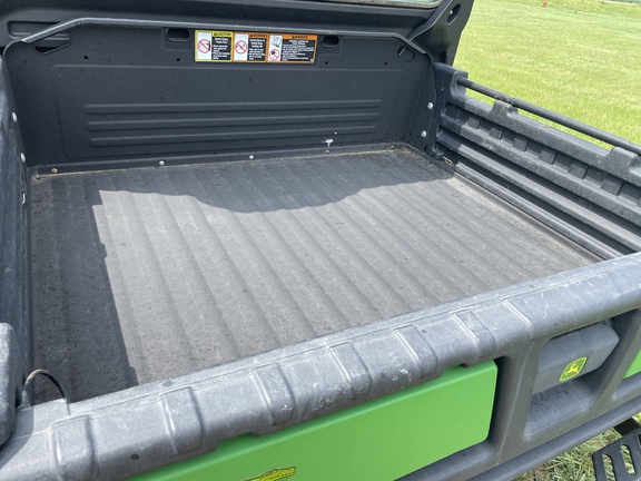 2021 John Deere XUV 835R ATV