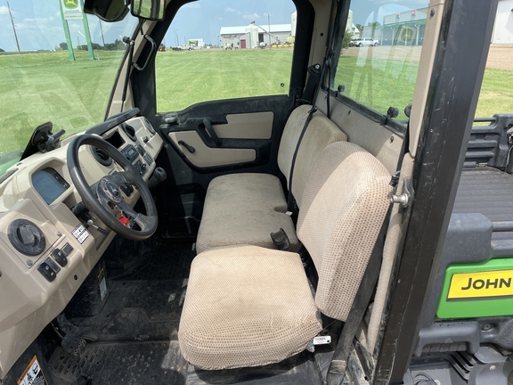 2021 John Deere XUV 835R ATV