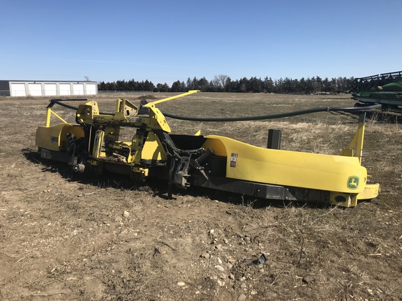 2023 John Deere 770 Header Forage