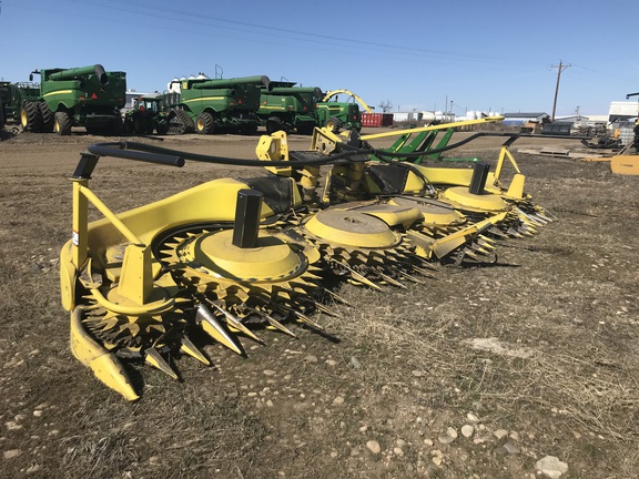 2023 John Deere 770 Header Forage