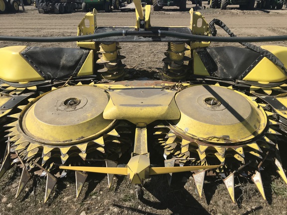 2023 John Deere 770 Header Forage