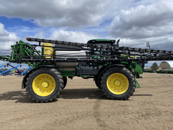 2019 John Deere R4045 Sprayer/High Clearance