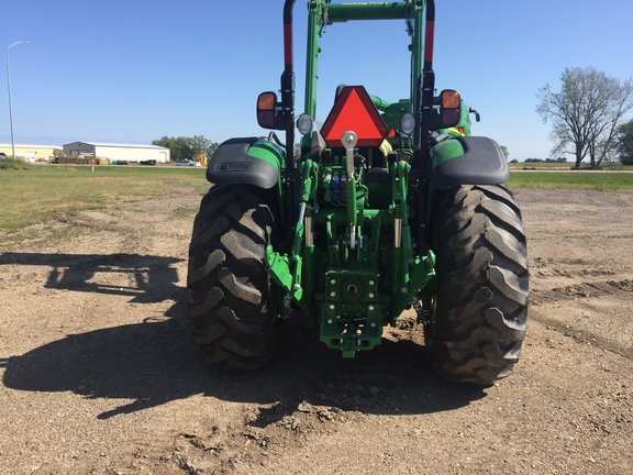 2019 John Deere 5075M Tractor