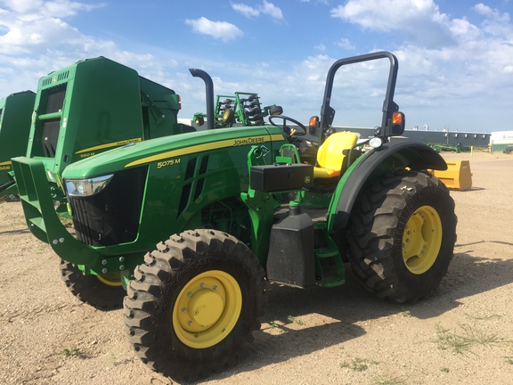 2019 John Deere 5075M Tractor