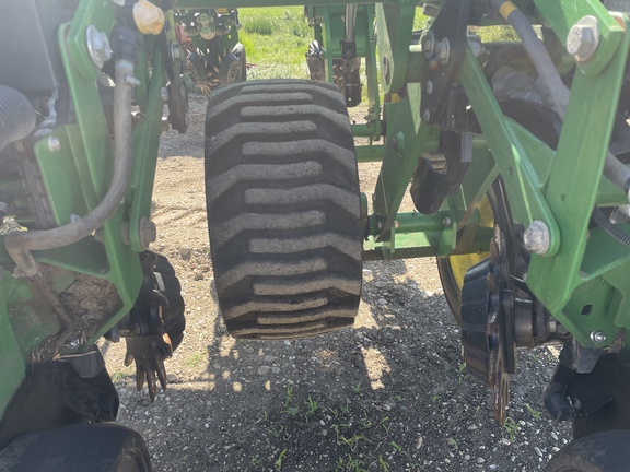 2013 John Deere DB80 Planter