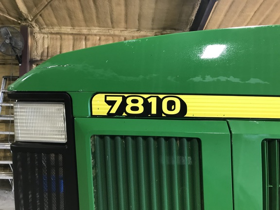 1998 John Deere 7810 Tractor