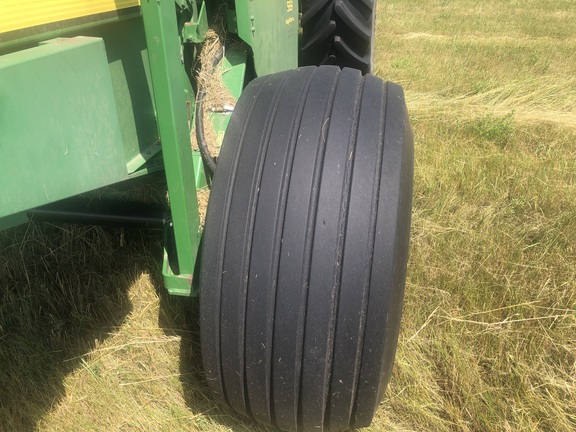 2014 John Deere 569 Baler/Round