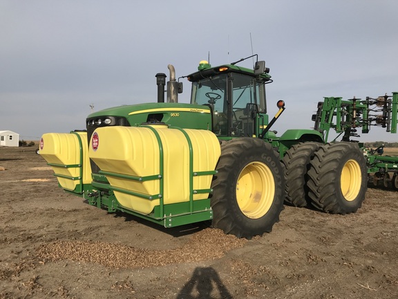 2010 John Deere 9530 Tractor 4WD