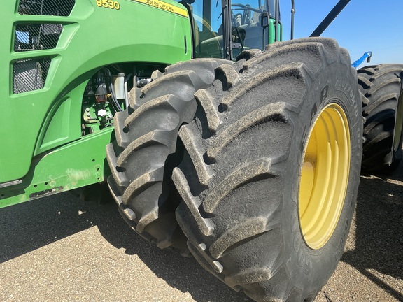 2010 John Deere 9530 Tractor 4WD