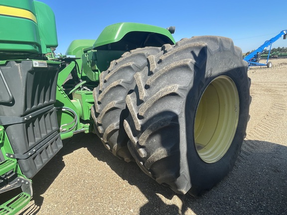 2010 John Deere 9530 Tractor 4WD
