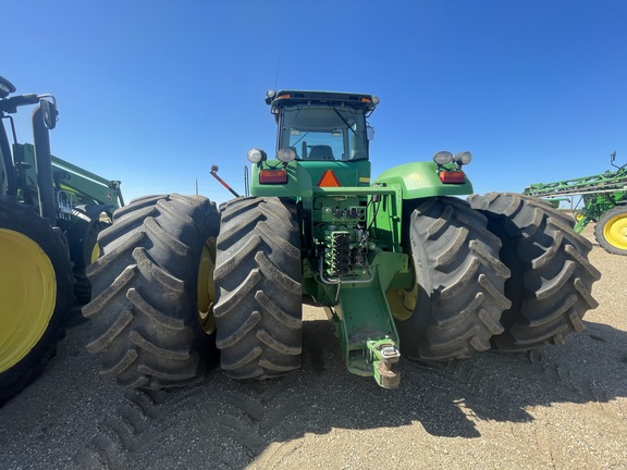 2010 John Deere 9530 Tractor 4WD