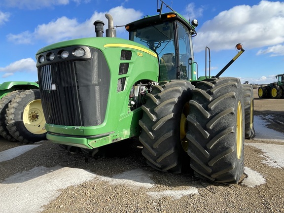 2010 John Deere 9530 Tractor 4WD