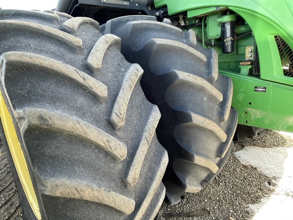 2010 John Deere 9530 Tractor 4WD