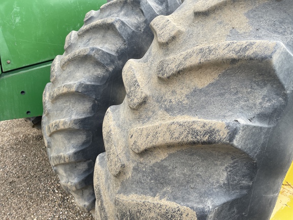 1996 John Deere 8870 Tractor 4WD