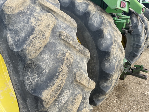 1996 John Deere 8870 Tractor 4WD