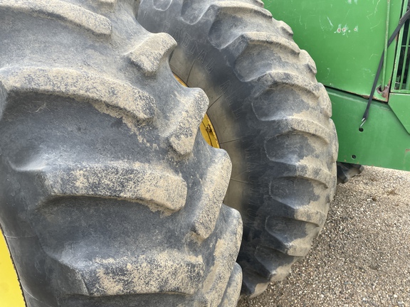 1996 John Deere 8870 Tractor 4WD