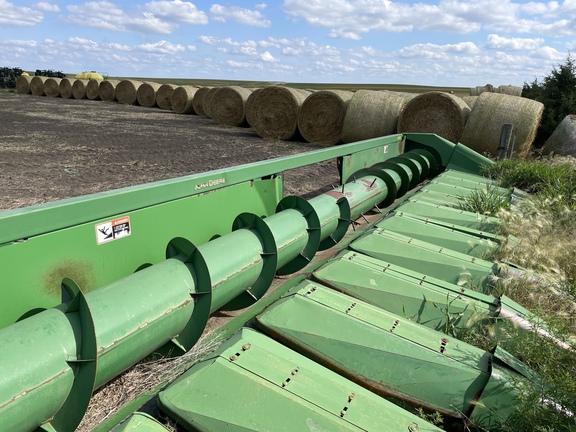 John Deere 1253A Header Corn Head