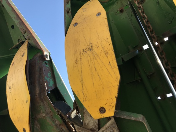 John Deere 1253A Header Corn Head