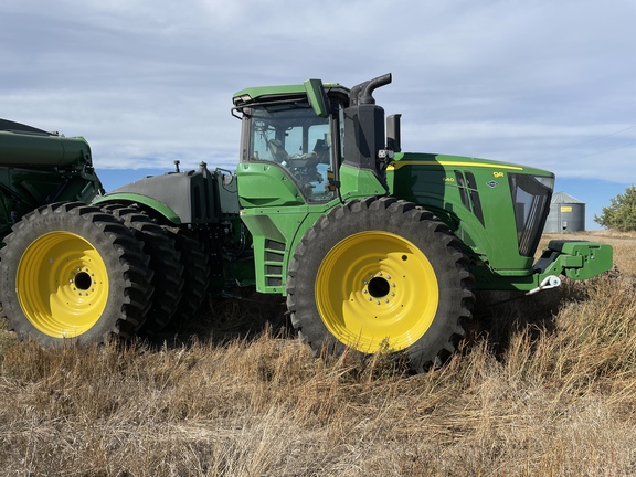 2024 John Deere 9R 640 Tractor 4WD