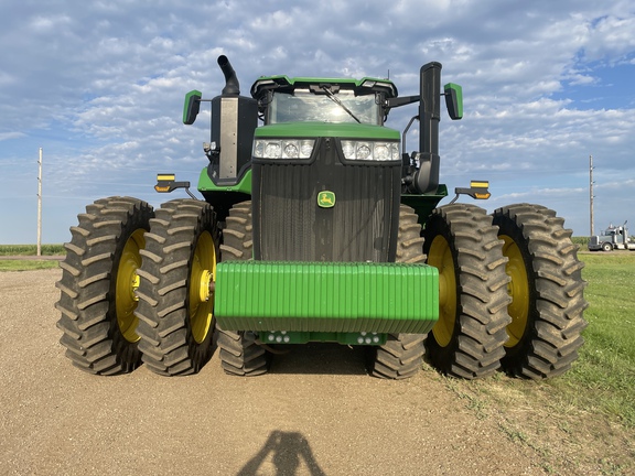 2024 John Deere 9R 640 Tractor 4WD