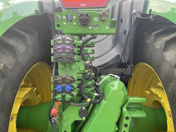 2024 John Deere 9R 640 Tractor 4WD