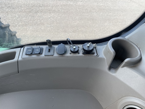 2024 John Deere 9R 640 Tractor 4WD