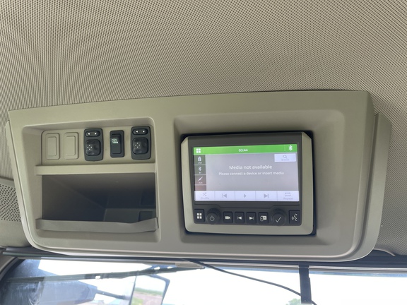 2024 John Deere 9R 640 Tractor 4WD