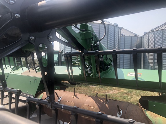 2022 John Deere HD40R Header Combine