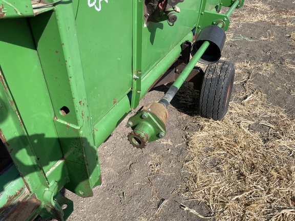 1998 John Deere 930 Header Combine