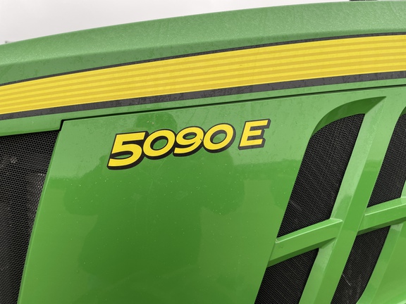 2024 John Deere 5090E Tractor