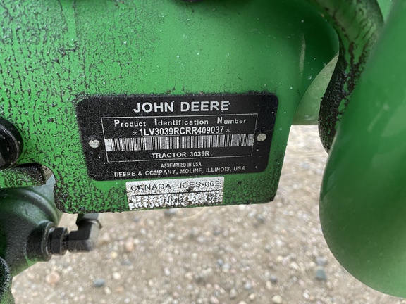 2024 John Deere 3039R Tractor Compact