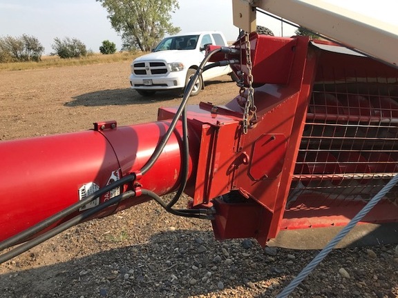 2011 Buhler Farm King 1395 Grain Auger