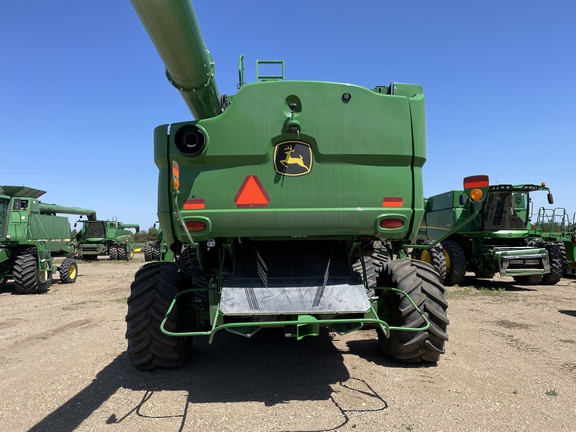 2022 John Deere S780 Combine