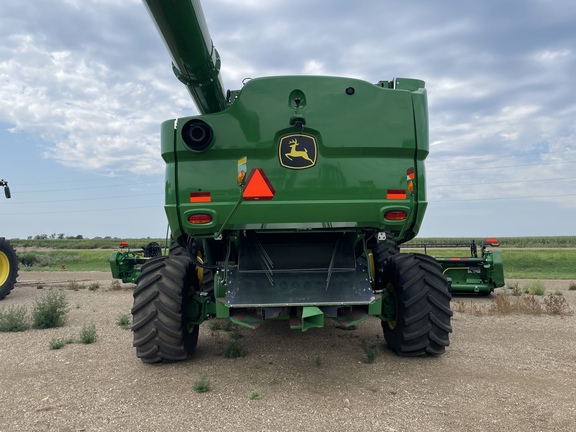 2022 John Deere S780 Combine