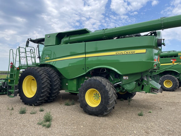 2022 John Deere S780 Combine
