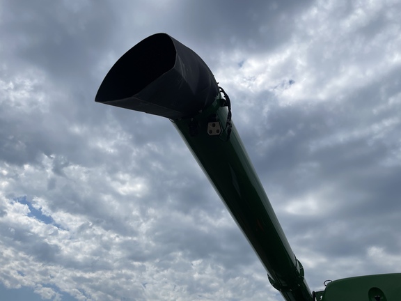 2022 John Deere S780 Combine