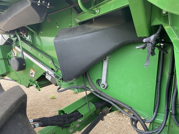 2022 John Deere S780 Combine