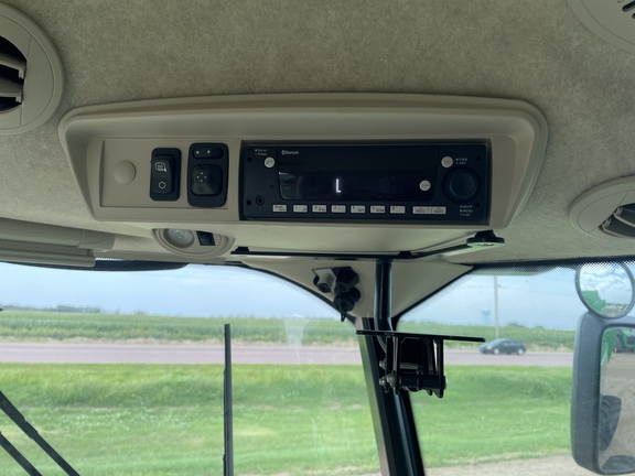 2022 John Deere S780 Combine