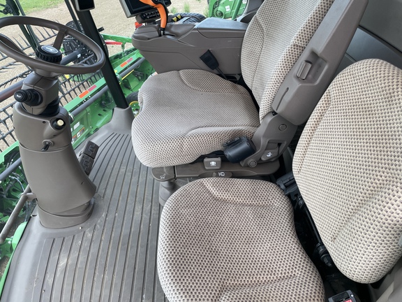 2022 John Deere S780 Combine