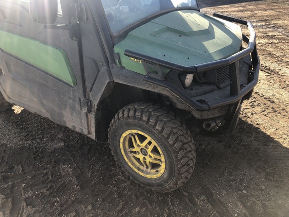 2023 John Deere XUV 835M ATV