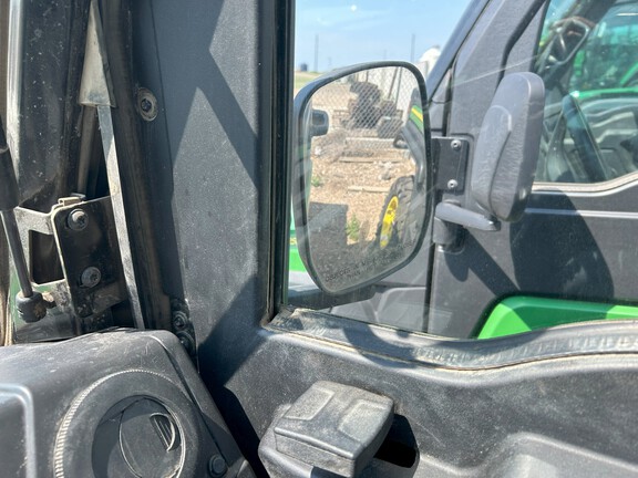 2023 John Deere XUV 835M ATV