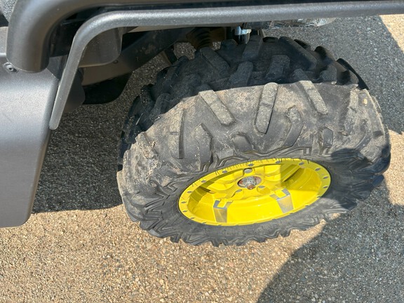 2023 John Deere XUV 835M ATV